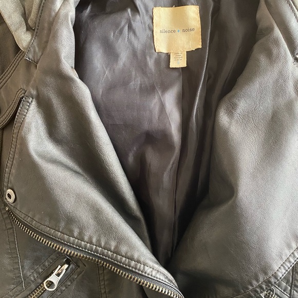 Silence + Noise Vegan Leather Jacket - Picture 5 of 6